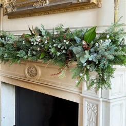 Winter Foraged Mantelpiece Garland 