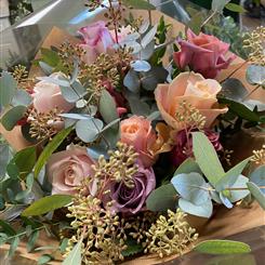 Winters Rose Bouquet by Apple Mint